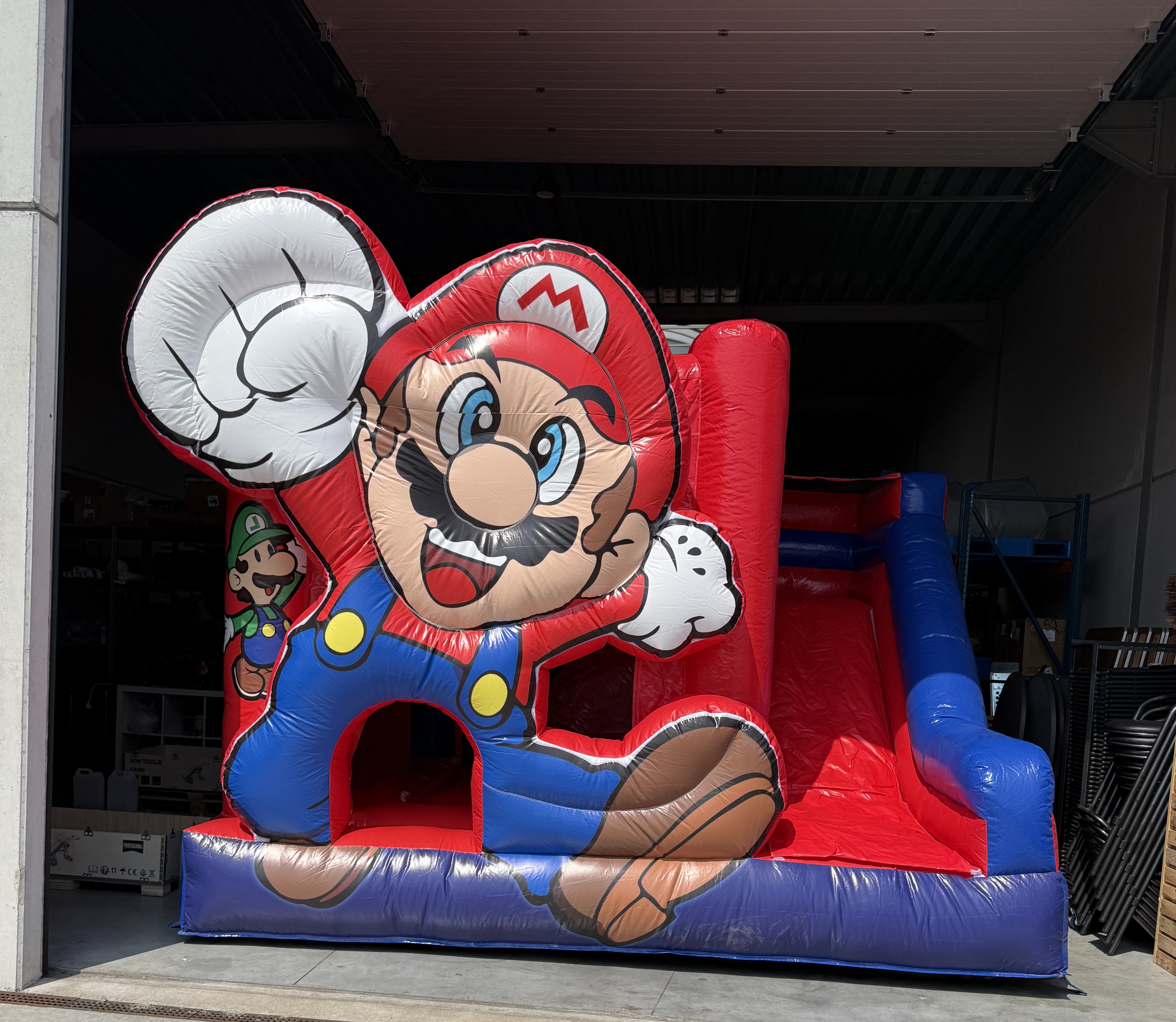 Super Mario